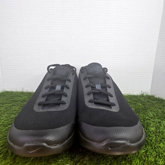 Nike Men's Revolution 7 Road Running Shoes - Picture 6 of 9